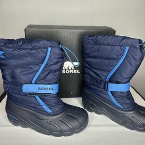 Sorel Flurry Boots Youth Size 6 New In Box Blue Boots